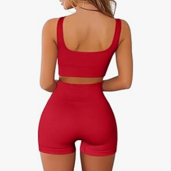 Red Ribbed Workout Set - Picture 2 of 4